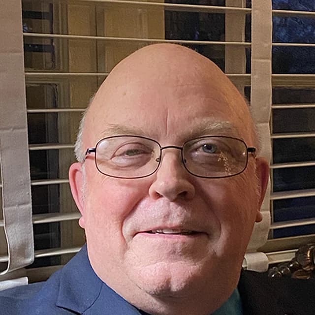 Rev. Mr. Lee Ashton DMG
